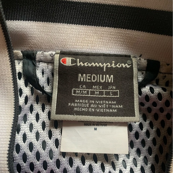 Champion Zip Up Jacket Medium Black&White Good
Condition - Picture 5 of 9